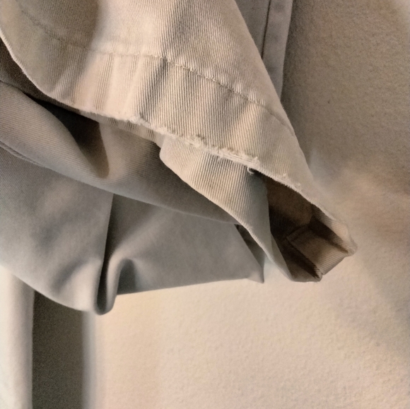 3/$12💥 DOCKERS Men's khaki pleated dress pants - Picture 2 of 3